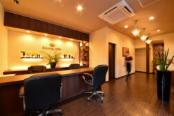 スローティ・ラテ 中道店