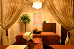 スローティ・ラテ 中道店