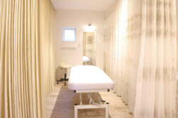 スローティ・ラテ SELF VILLA