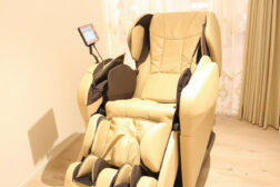 スローティ・ラテ SELF VILLA