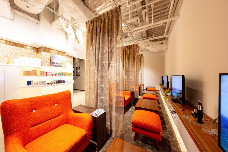 スローティ・ラテ 札幌大通店